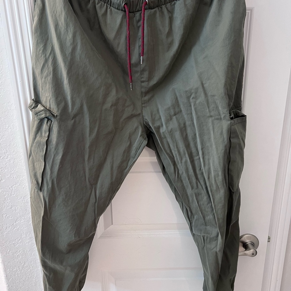 Wild Fable Women’s cargo pants